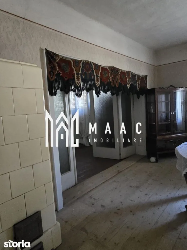 Casa Individuala I 4 Camere I Teren 1200mp I Gales- Saliste - Proprietar oferă spre vânzare casă individuală cu suprafață generoasă de aproximativ 187 mp, amplasată pe un teren de 1.200 mp, ideală pentru familie, gospodărie sau investiție.

Proprietatea impresionează prin spațiile ample, construcția solidă din cărămidă și terenul generos, oferind multiple posibilități de renovare și personalizare.

Compartimentare:
Living
Sufragerie separată prin glasvand
2 dormitoare
Bucătărie de iarnă
Bucătărie de vară
Baie
2 pivnițe

Dotări și anexe:
Fiecare cameră dotată cu sobă de teracotă
Curte mare
Fântână proprie
Magazii
Fânar
Livadă cu pomi fructiferi

Utilități:
Apă curentă
Canalizare
Gaz la poartă

Caracteristici construcție:
Construcție din cărămidă
Acoperiș din țiglă ceramică
Proprietatea necesită renovare, oferind posibilitatea amenajării după propriul stil și necesități

Avantaje:
Suprafață generoasă construită și teren extins
Gospodărie completă
Potențial ridicat pentru modernizare
Ideală pentru locuință permanentă, casă de vacanță sau investiție
Spațiu exterior amplu pentru multiple utilizări

O proprietate solidă, cu caracter și potențial semnificativ, potrivită pentru cei care caută spațiu, tradiție și oportunitatea de a crea o locuință personalizată

Pentru informati si vizionari: CP3064542