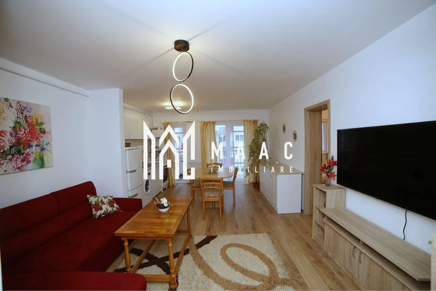 Apartament 2 Camere I Balcon I Loc Parcare I Magnolia - Vand apartment nou 2 camere, utilat si mobilat modern gata pentru a fi locuit situat la etaj intermediar, direct de la proprietar.
Apartamentul este calduros si insorit, an de constructie 2021. Suprafata utila este 43mp la care se adauga un balcon generos .
Apartamentul beneficiaza de loc de parcare propriu, cu CF
Pentru mai multe detaili puteti sa ma contactati la nr. 07******87
In apropriere exista magazine, statie de autobuz care leaga cartierul cu centrul orasului,gara si zona industriala vest.
Cartierul este linistit cu spatii de joaca pentru copii si zona verde.

Se oferă spre vânzare un apartament modern cu 2 camere, situat într-un imobil nou, construit în anul 2021, amplasat într-un cartier liniștit, cu acces facil către oraș.

Locuința este complet mobilată și utilată, pregătită pentru mutare imediată, fiind ideală atât pentru locuit, cât și pentru investiție.

Caracteristici:
Suprafață utilă: 43 mp
Balcon generos
Etaj intermediar
Complet mobilat și utilat modern
Apartament luminos, călduros și bine întreținut
Loc de parcare propriu, cu CF inclus

Avantaje:
Construcție nouă (2021)
Mutare imediată, fără investiții suplimentare
Ideal pentru locuință proprie sau închiriere
Costuri reduse de întreținere
Compartimentare eficientă și spațiu bine optimizat

Localizare:

În apropiere de magazine
Stație de autobuz cu legături rapide către centrul orașului, gară și zona industrială vest
Cartier liniștit, cu spații verzi și locuri de joacă pentru copii

O proprietate modernă, complet pregătită pentru noul proprietar, ce oferă confort, accesibilitate și siguranța unei investiții într-un imobil nou.

Pentru informati si vizionari: CP3064502