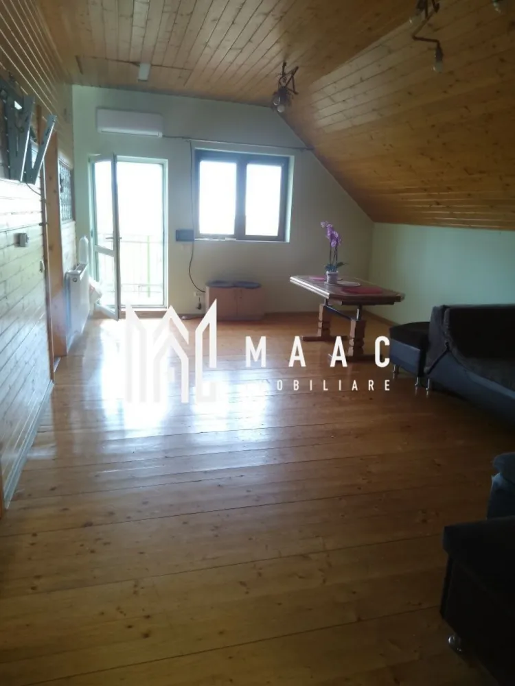 Mansardă | Curte proprie | Garaj | Zona Țiglari - MAAC Imobiliare vă propune spre închiriere o locuință spațioasă și bine compartimentată.

Caracteristici principale
• suprafață utilă de aproximativ 80 mp (mansardă)
• spațiu generos și bine organizat
• curte proprie cu multiple facilități

Compartimentare și dotări
• 2 camere + living spațios
• bucătărie complet utilată
• baie dotată cu cadă și cabină de duș
• dressing și debara pentru depozitare
• mașină de spălat vase

Exterior și facilități
• garaj pentru 2 mașini
• filigorie
• bucătărie de vară
• grădină cu posibilitate de cultivare

Avantaje
• intimitate totală – fără vecini în curte
• zonă liniștită și accesibilă
• ideală pentru familie
• se acceptă animale de companie

Pentru mai multe detalii sau pentru programarea unei vizionări, vă rugăm să ne contactați și să menționați ID-ul proprietății; CP3054450.