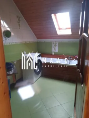 Mansardă | Curte proprie | Garaj | Zona Țiglari