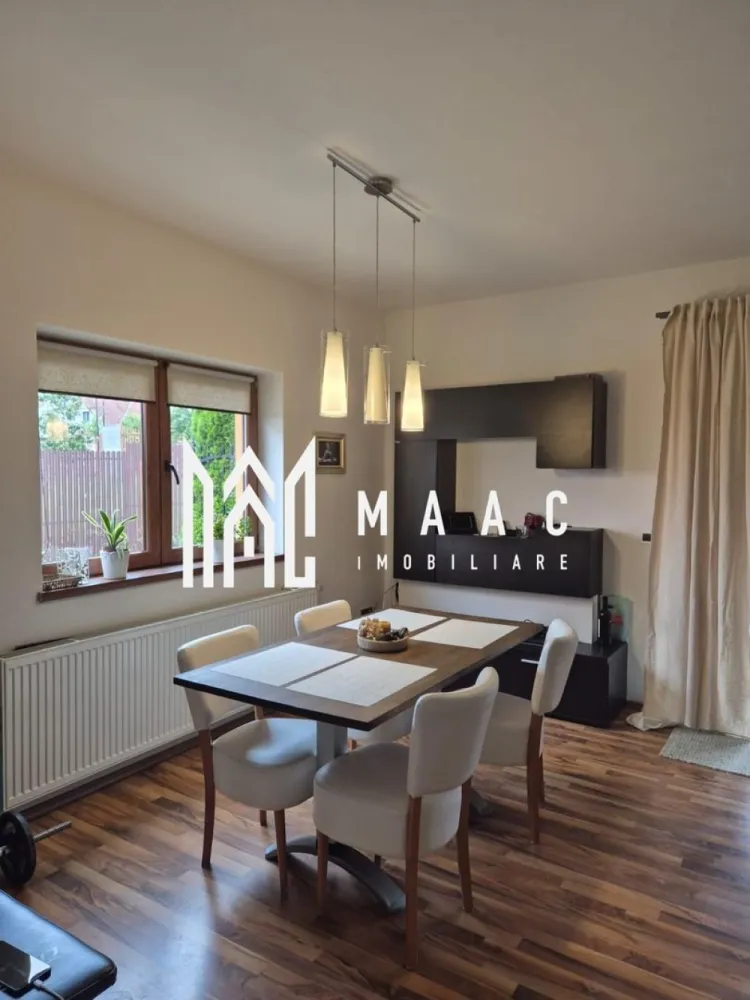 Casa 4 Camere | Tip Duplex | Curte | BBQ | Cisnadie - MAAC Imobiliare vă propune spre vânzare o casă tip duplex ideală pentru familii sau pentru cei care își doresc o locuință spațioasă, într-un cadru liniștit, cu acces rapid către facilități urbane esențiale. Proprietatea este finalizată și disponibilă imediat, fiind o alegere excelentă atât pentru locuire, cât și pentru investiție pe termen lung.

Imobilul este construit în anul 2008 din cărămidă, cu acoperiș din țiglă, și beneficiază de o suprafață utilă de 100 mp, o suprafață construită desfășurată de 140 mp și un teren total de 250 mp, din care 90 mp reprezintă curte liberă. Deschiderea stradală de 16 m oferă acces facil și multiple posibilități de utilizare.

Compartimentare:
-4 camere, dintre care 3 dormitoare
-Bucătărie închisă, complet mobilată și utilată
-2 băi cu geam, una dotată cu cabină de duș și cealaltă cu cadă
-1 balcon
-1 terasă
-Pod funcțional, ideal pentru depozitare
-2 locuri de parcare

Dotări și finisaje:
-Centrală termică proprie și încălzire prin calorifere
-Izolație termică exterioară
-Tâmplărie PVC cu geam termopan

Proprietatea se vinde complet mobilată și utilată, incluzând aragaz, hotă, frigider, mașină de spălat rufe și TV, fiind pregătită pentru mutare imediată. Este racordată la toate utilitățile: apă, canalizare, electricitate, gaz, internet, CATV și telefon.

Exteriorul este amenajat pentru confort și relaxare:
-Curte de 90 mp
-Zonă special amenajată pentru grătar / barbeque
-Acces auto în curte
-Spațiu verde 

Imobilul este situat într-o zonă cu străzi asfaltate, iluminat public și acces rapid către mijloace de transport, oferind un echilibru ideal între intimitate, confort și conectivitate urbană.

Pentru mai multe detalii sau pentru a programa o vizionare, precizați telefonic că ați văzut anunțul cu ID: CP3065927