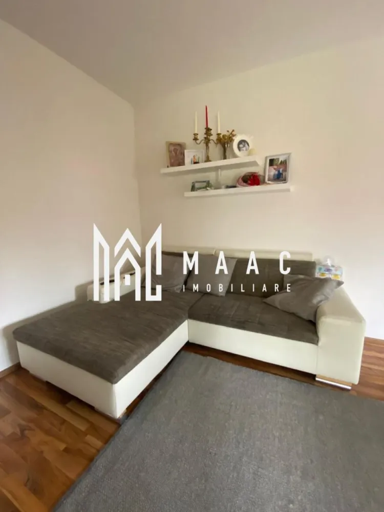 Casa 4 Camere | Tip Duplex | Curte | BBQ | Cisnadie - MAAC Imobiliare vă propune spre vânzare o casă tip duplex ideală pentru familii sau pentru cei care își doresc o locuință spațioasă, într-un cadru liniștit, cu acces rapid către facilități urbane esențiale. Proprietatea este finalizată și disponibilă imediat, fiind o alegere excelentă atât pentru locuire, cât și pentru investiție pe termen lung.

Imobilul este construit în anul 2008 din cărămidă, cu acoperiș din țiglă, și beneficiază de o suprafață utilă de 100 mp, o suprafață construită desfășurată de 140 mp și un teren total de 250 mp, din care 90 mp reprezintă curte liberă. Deschiderea stradală de 16 m oferă acces facil și multiple posibilități de utilizare.

Compartimentare:
-4 camere, dintre care 3 dormitoare
-Bucătărie închisă, complet mobilată și utilată
-2 băi cu geam, una dotată cu cabină de duș și cealaltă cu cadă
-1 balcon
-1 terasă
-Pod funcțional, ideal pentru depozitare
-2 locuri de parcare

Dotări și finisaje:
-Centrală termică proprie și încălzire prin calorifere
-Izolație termică exterioară
-Tâmplărie PVC cu geam termopan

Proprietatea se vinde complet mobilată și utilată, incluzând aragaz, hotă, frigider, mașină de spălat rufe și TV, fiind pregătită pentru mutare imediată. Este racordată la toate utilitățile: apă, canalizare, electricitate, gaz, internet, CATV și telefon.

Exteriorul este amenajat pentru confort și relaxare:
-Curte de 90 mp
-Zonă special amenajată pentru grătar / barbeque
-Acces auto în curte
-Spațiu verde 

Imobilul este situat într-o zonă cu străzi asfaltate, iluminat public și acces rapid către mijloace de transport, oferind un echilibru ideal între intimitate, confort și conectivitate urbană.

Pentru mai multe detalii sau pentru a programa o vizionare, precizați telefonic că ați văzut anunțul cu ID: CP3065927