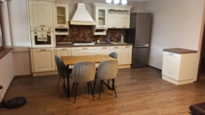 De închiriat ap 2 camere bloc Privilege, 500 euro