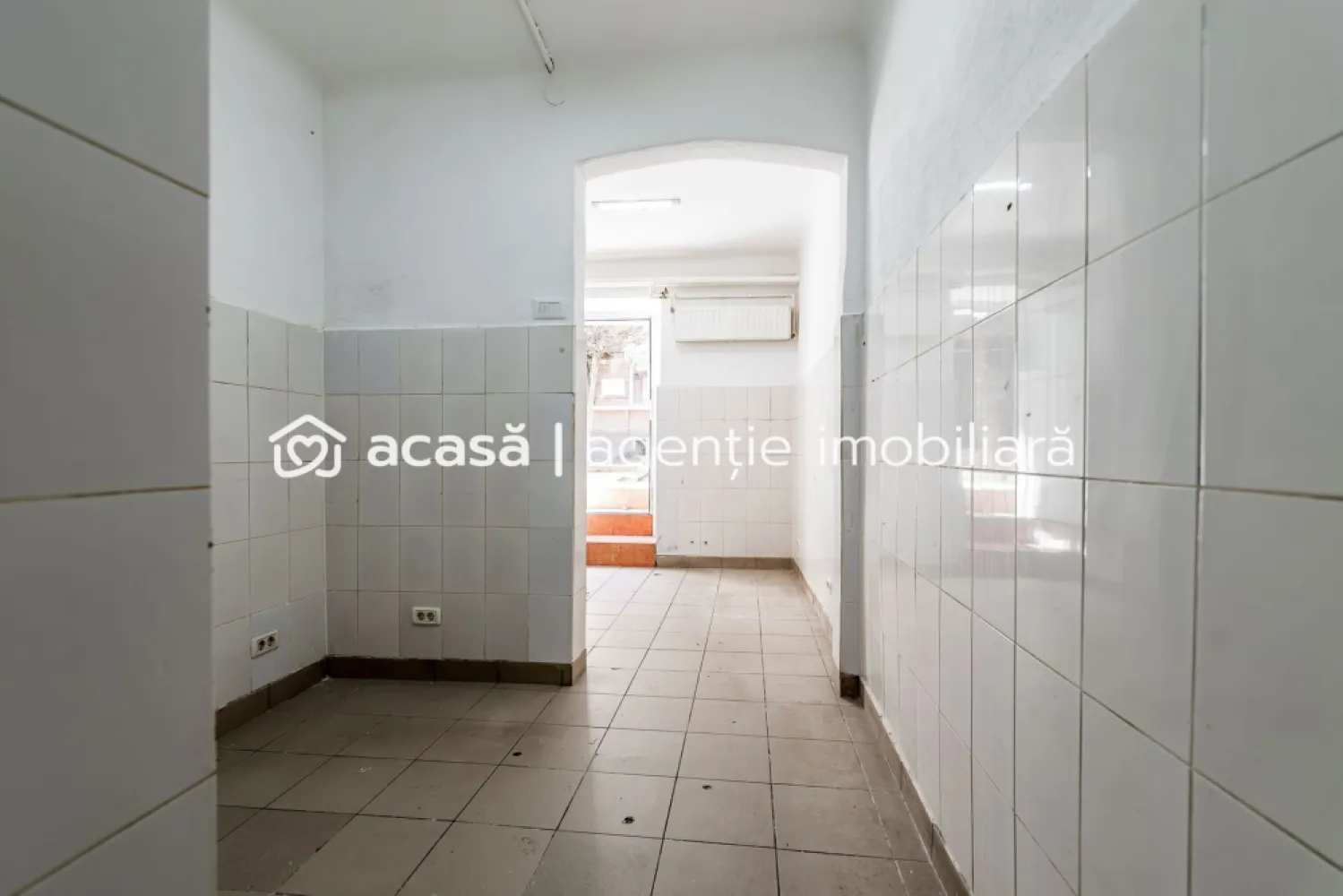 Spațiu comercial cu acces stradal, pe b-dul Decebal, ideal investiție