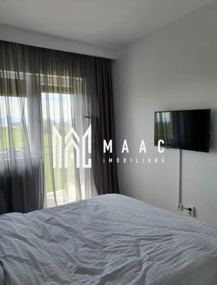 Apartament 2 camere | Parter | Magnolia - MAAC Imobiliare vă propune spre închiriere un apartament cu 2 camere, situat la parter înalt, ideal pentru cei care își doresc confort.

Locuința este compartimentată modern și eficient, beneficiind de:

Living cu bucătărie open-space
Dormitor
Baie

Se predă complet mobilat și utilat, fiind pregătit pentru mutare imediată, fără investiții suplimentare.

Avantaje:
parter înalt – acces facil și intimitate sporită
compartimentare open-space
complet mobilat și utilat
spațiu eficient organizat

Pentru mai multe detalii, sau programarea unei vizionari specificati ca ati vazut anuntul cu ID: CP3034903