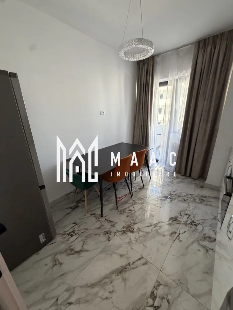 APARTAMENT 2 CAMERE|BULEVARD DEM RADULESCU|2 CAMERE|120.000 EURO - MAAC Imobiliare vă propune spre vânzare un apartament cu 2 camere, situat într-o locație de top, în blocul cu restaurant Garisson, la etajul 2 al unui bloc nou. Proprietatea reprezintă o opțiune potrivită pentru cei care caută un apartament modern, spațios, complet mobilat și utilat, gata de mutare, într-o zonă apreciată și bine poziționată.

Apartamentul se remarcă printr-o compartimentare practică și prin suprafețe generoase, fiind compus din:
-dormitor
-living luminos
-bucătărie separată
-baie
-balcon

Locuința se vinde complet mobilată și utilată, oferind confort imediat viitorului proprietar. Apartamentul beneficiază de centrală proprie, izolație exterioară de calitate pentru costuri minime de întreținere și aer condiționat atât în dormitor, cât și în living. Datorită dotărilor existente, blocului nou și stării foarte bune, proprietatea este ideală pentru locuire permanentă sau pentru investiție imobiliară într-o zonă cu cerere ridicată.

Toate actele sunt la zi, iar apartamentul este disponibil pentru mutare imediată.

Pentru a programa o vizionare sau pentru mai multe detalii, vă rugăm să menționați la telefon numărul CP3064509.