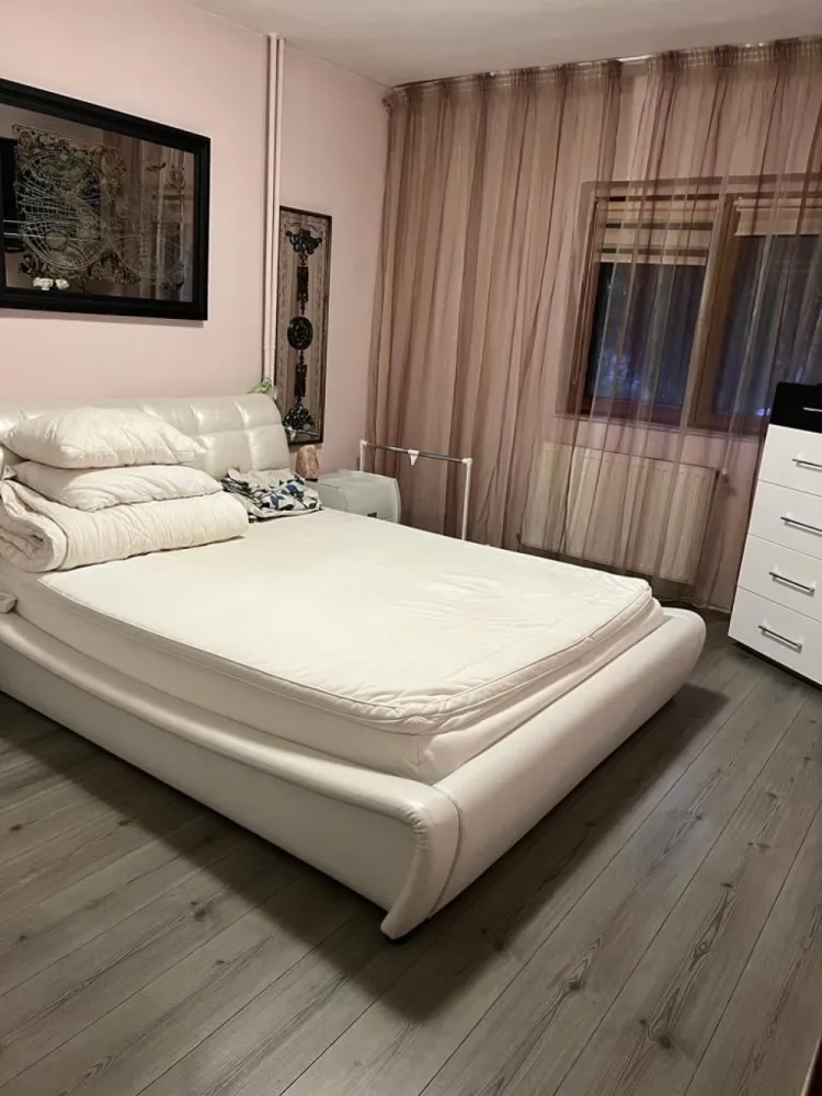 De inchiriat apartament cu 3 camere, str. Anghel Saligny, 450 euro