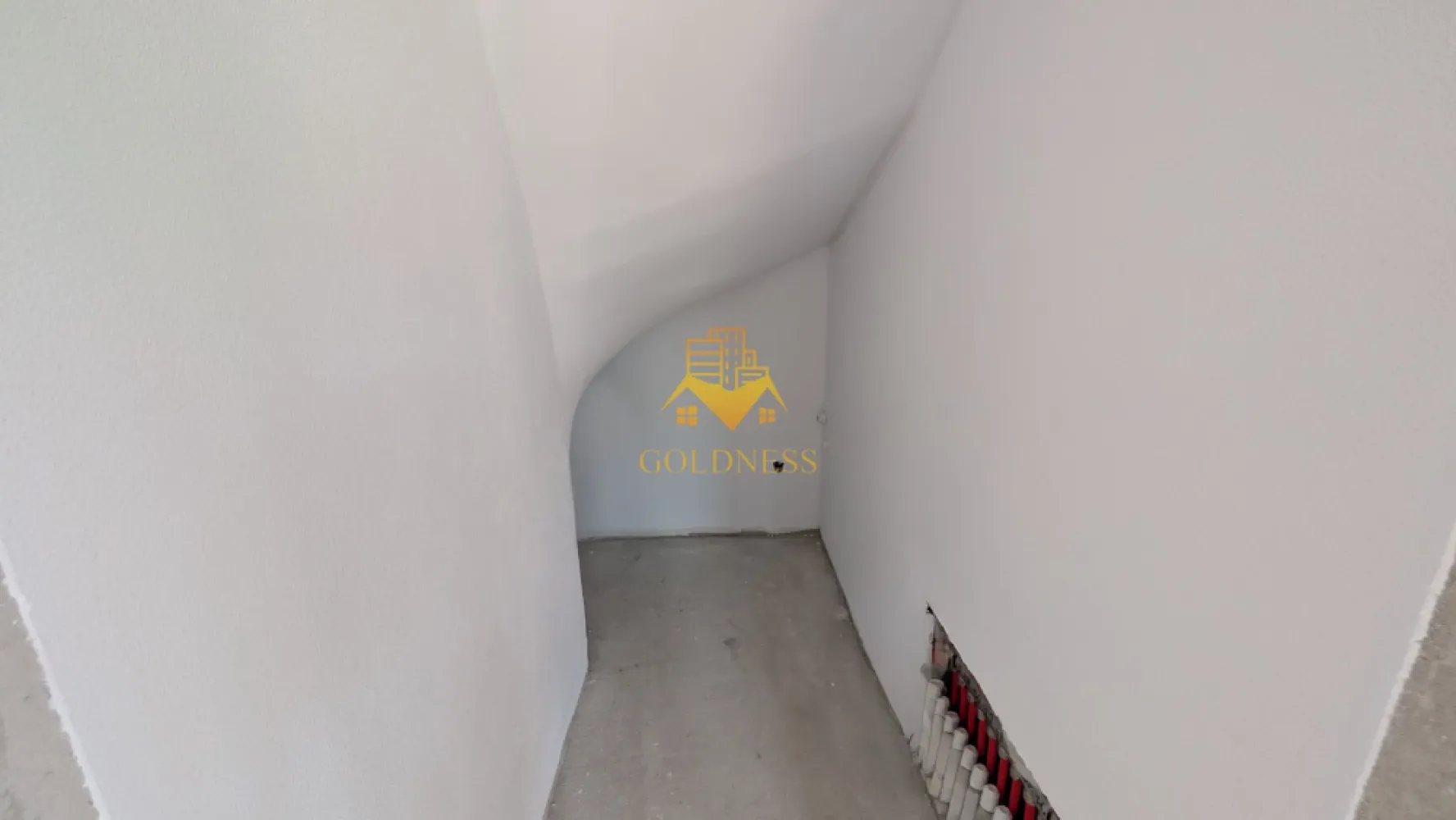 Vila, 4 Camere, Dezmir, Constructie Noua, 450 mp, 4 Bai, 2 Parcari