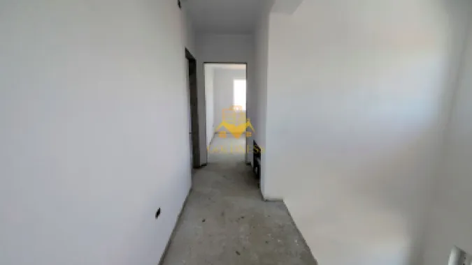 Vila, 4 Camere, Dezmir, Constructie Noua, 450 mp, 4 Bai, 2 Parcari