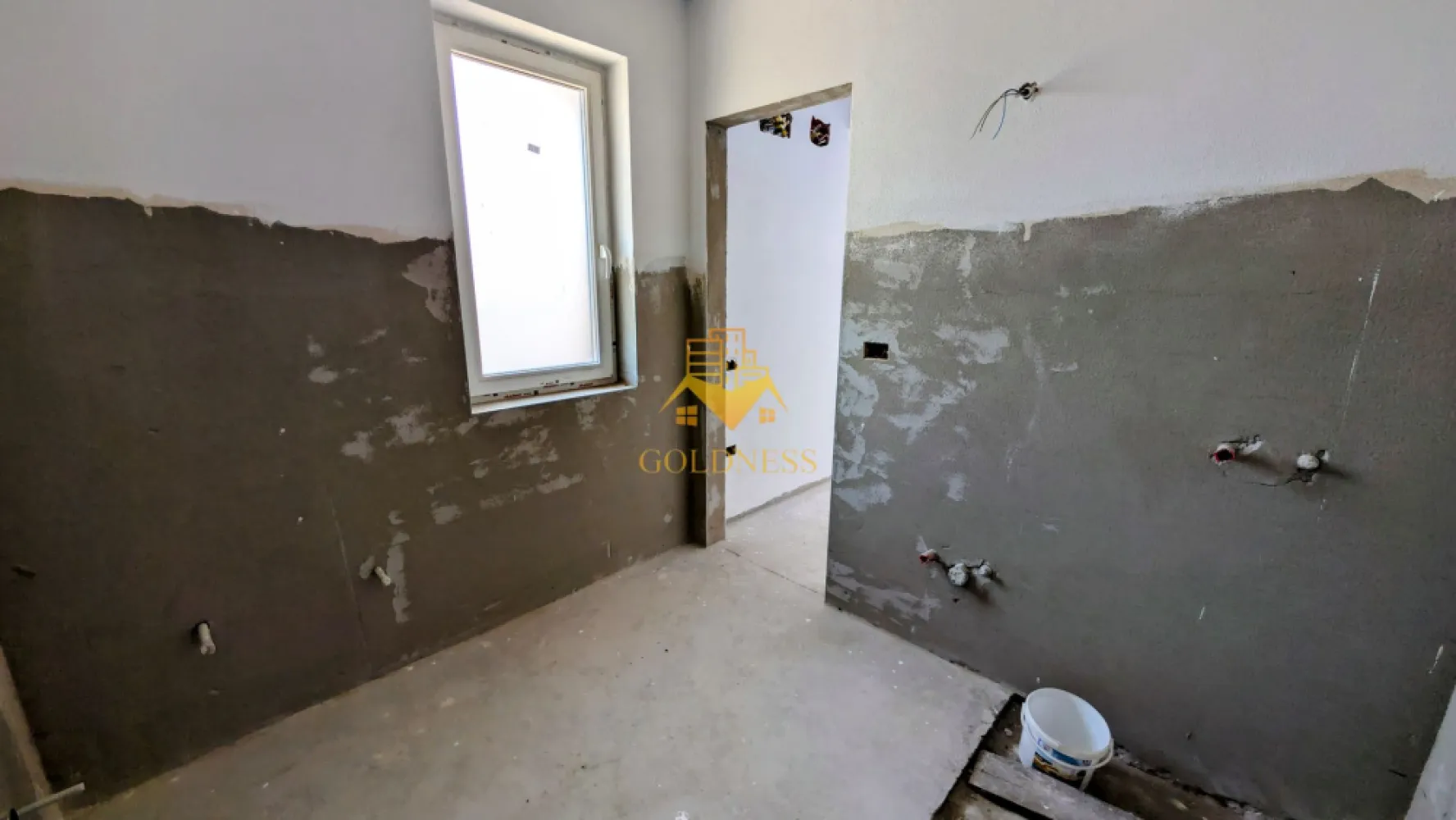 Vila, 4 Camere, Dezmir, Constructie Noua, 450 mp, 4 Bai, 2 Parcari