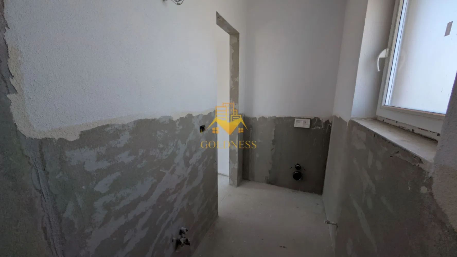 Vila, 4 Camere, Dezmir, Constructie Noua, 450 mp, 4 Bai, 2 Parcari