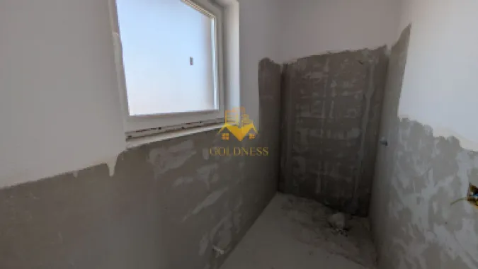 Vila, 4 Camere, Dezmir, Constructie Noua, 450 mp, 4 Bai, 2 Parcari
