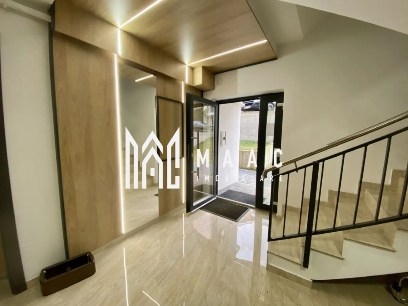 Apartament 2 camere | Etaj 1 | Balcon | Modern