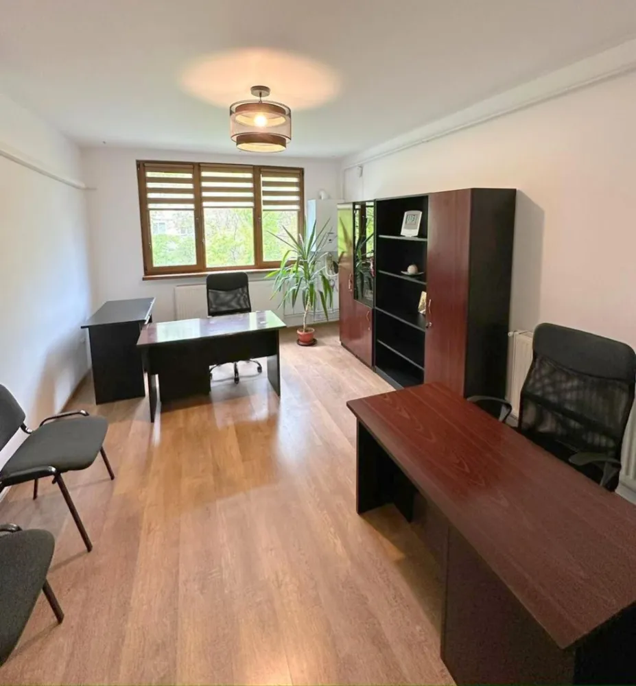Spațiu premium pentru birou/cabinet de închiriat – Țiglina 1, 300 euro