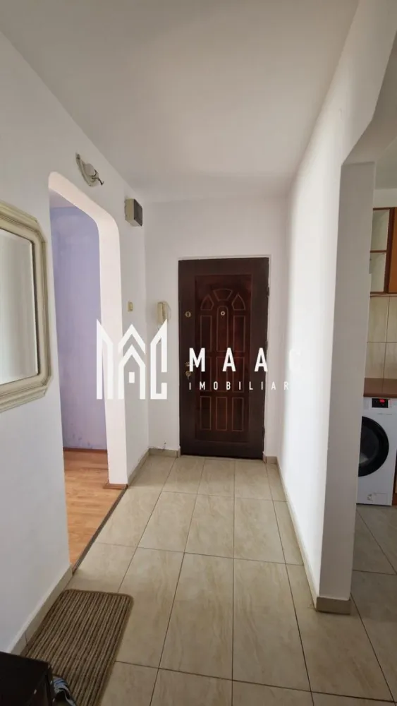 Apartament 3 camere | Balcon | 64 MPU | Decomandat | Lazaret