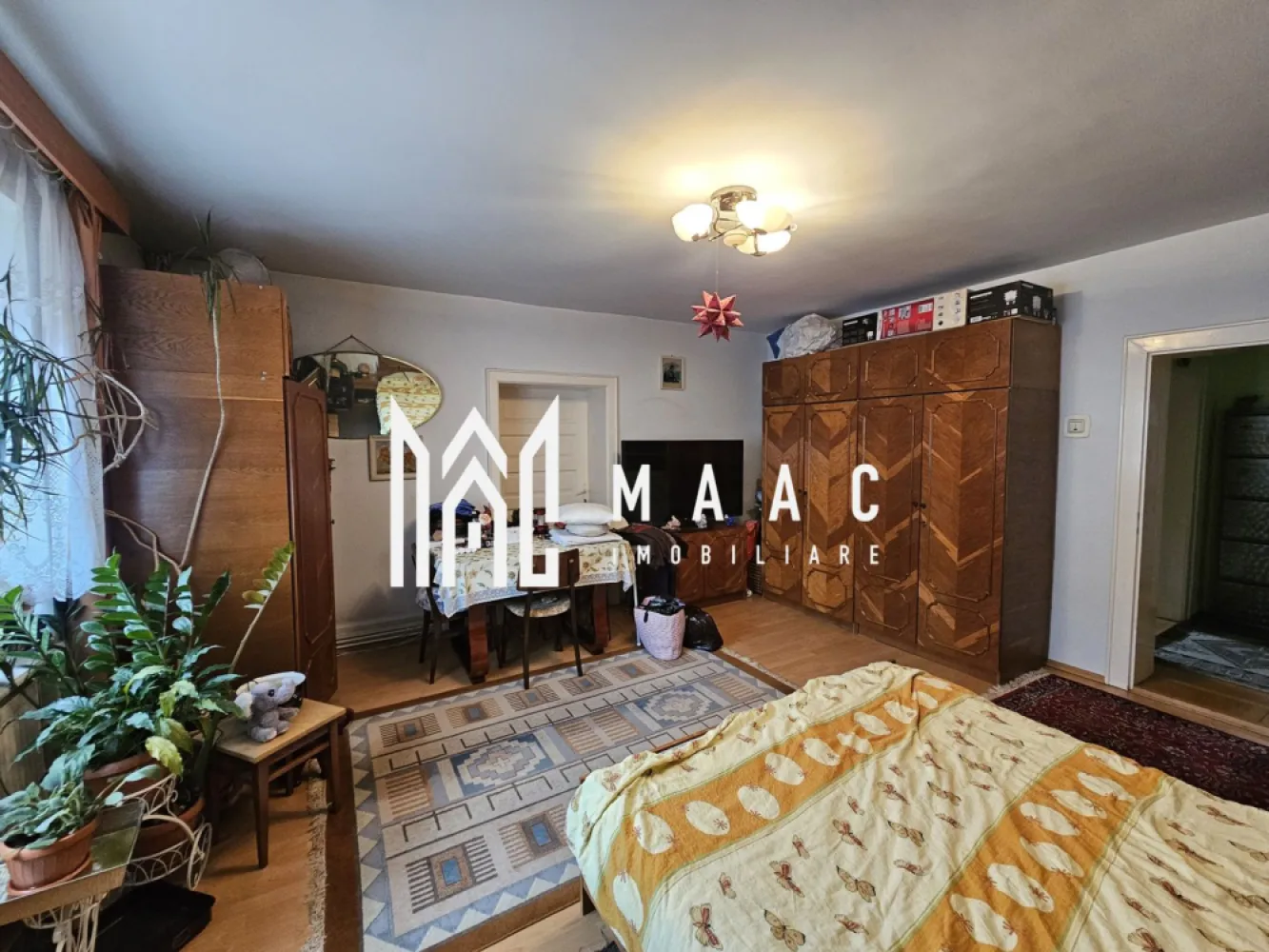 Casa 7 camere | Teren 1000 mp | 270 mp utili | Sub Arini