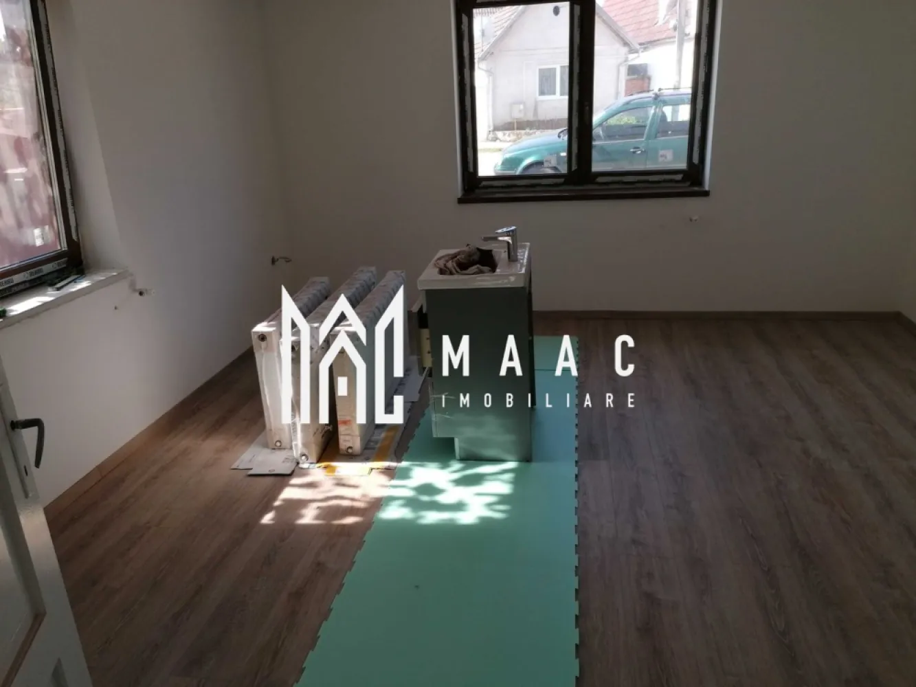 Casă individuală I 2 camere I Renovată I 1400 mp I Cristian