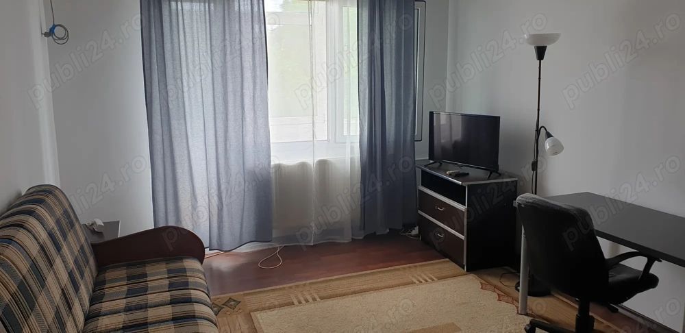 BRASADAS închiriază garsoniera 4/4 Metrou Dristor Park Lake.