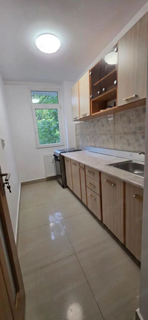 Vand garsoniera confort 1, Brancoveanu, vis-a-vis de spitalul Budimex