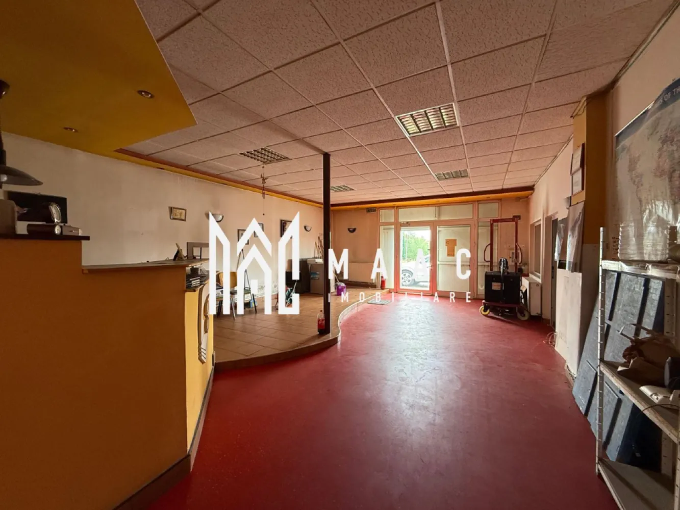 Teren 1900MP | Utilitati | Lacul lui Binder