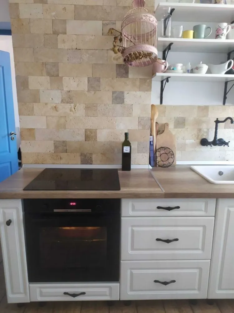 BRASADAS vinde ap ultracentral cu 3 camere. - Agentia Imobiliara BRASADAS vinde apartament cu 3 camere , ultracentral. Zona linistita , beci, loc de parchare in curte inchisa. Renovat, mobilat, utilat.
www.brasadas.com.
