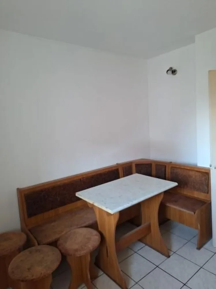 BRASADAS vinde ap 2 cam 4/4 RENOVAT Carpati II - Agenția imobiliara BRASADAS vinde apartament partament cu 2 camere, beci , proaspat RENOVAT , geamuri termopan, usa metalica, centrala gaz.
www.brasadas.com.