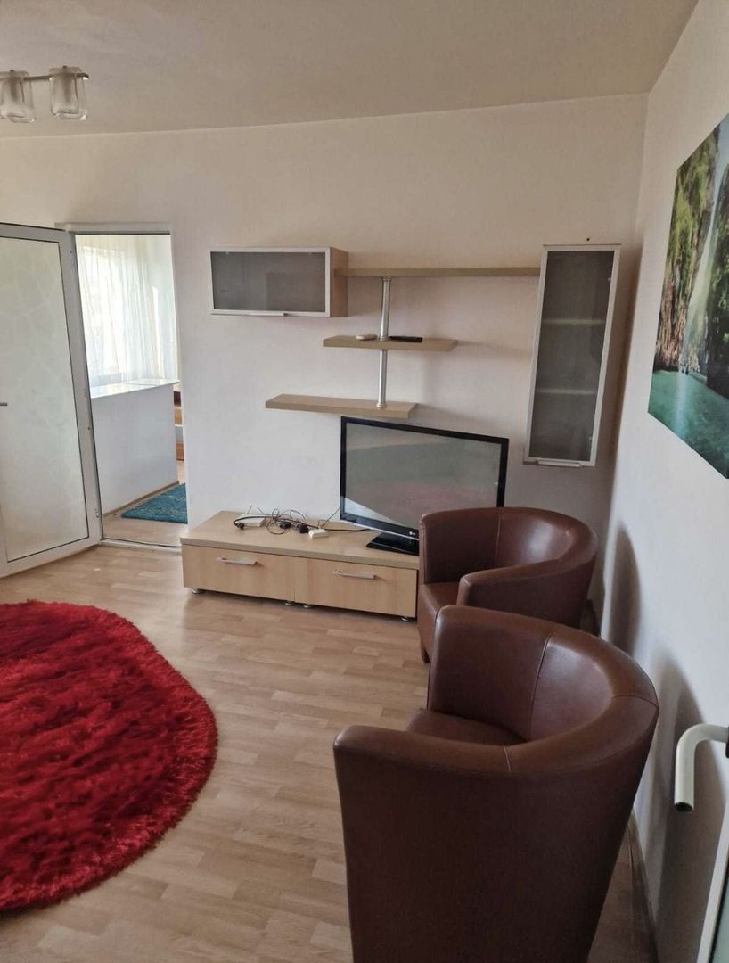 Apartament Constanta 2 camere etaj 4/4, centrala pe gaz