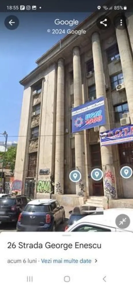 Ultracentral- spațiu birou, parter, Palatul UGIR - Spatiu exclusiv pentru birou/ reprezentanta firma, ultracentral- Palatul UGIR- de vanzare sau inchiriere. Camera are 25mp. Toaleta este la capatul coridorului. Paza non stop.