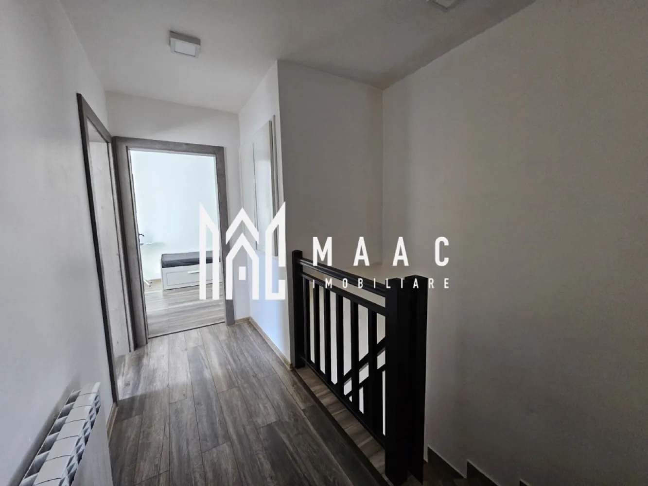 Casa tip cvadruplex | 3 camere | Acces auto | Turnisor