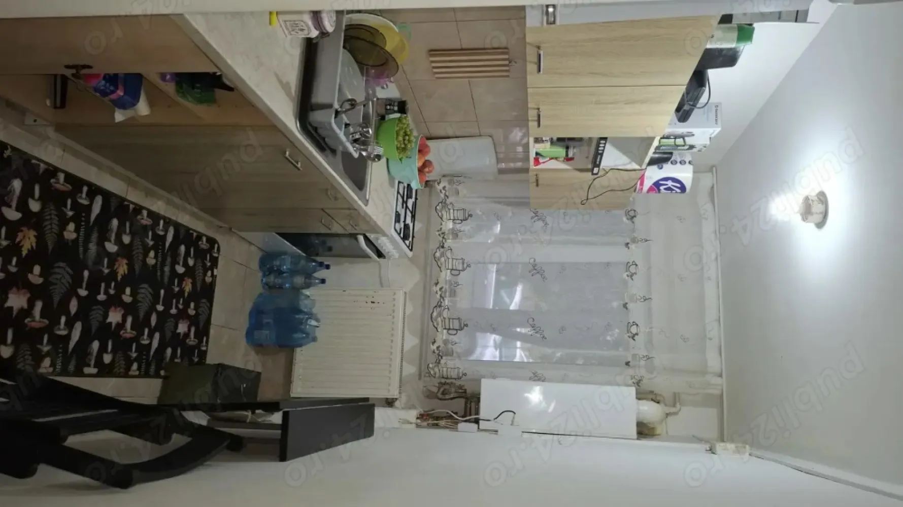 BRASADAS vinde ap 2 cam PARTER 14 Mai. - Agenția imobiliara BRASADAS vinde apartament cu doua camere, situat în cartier 14 Mai la PARTER. Apartamentul se vinde mobilat.
Centrala termica a fost schimbata recent. 
www.brasadas.com.