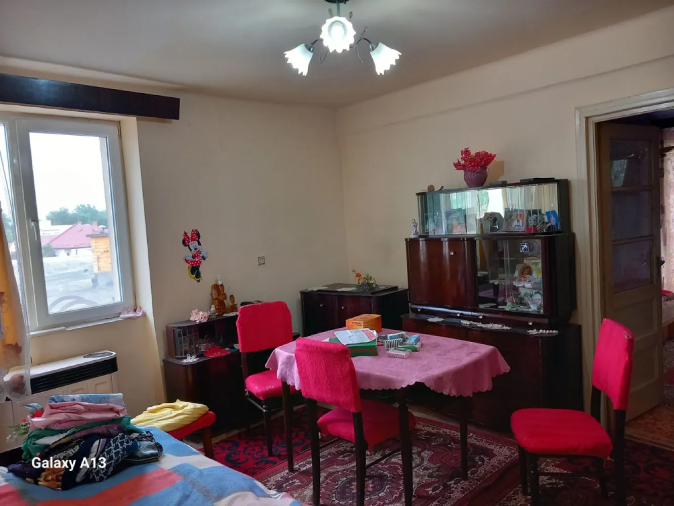 Ag EUROPA vinde ap 2 camere ULTRACENTRAL etajul 3. - Agenția EUROPA vinde apartament cu doua camere la etajul 3 în zona ULTRACENTRALA.