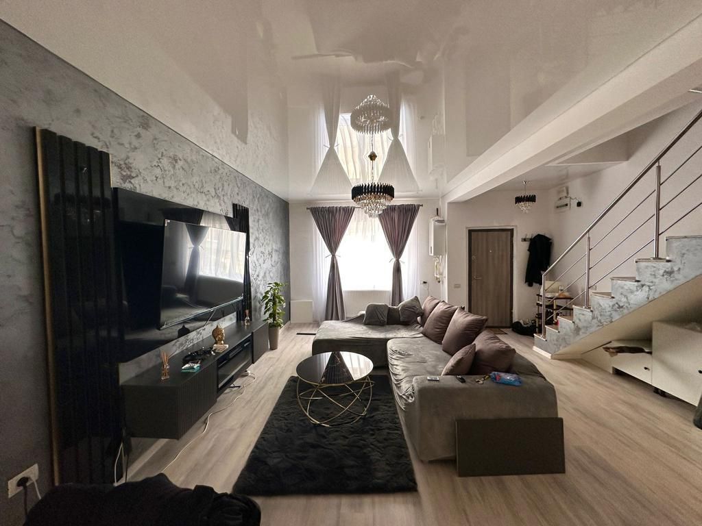 Ag. Eu. vinde Casa P+1 3 camere in Mamaia Nord - Hanul cu Peste