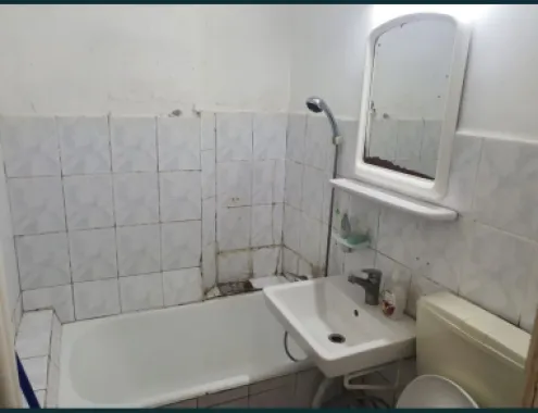 Garsoniera de vanzare