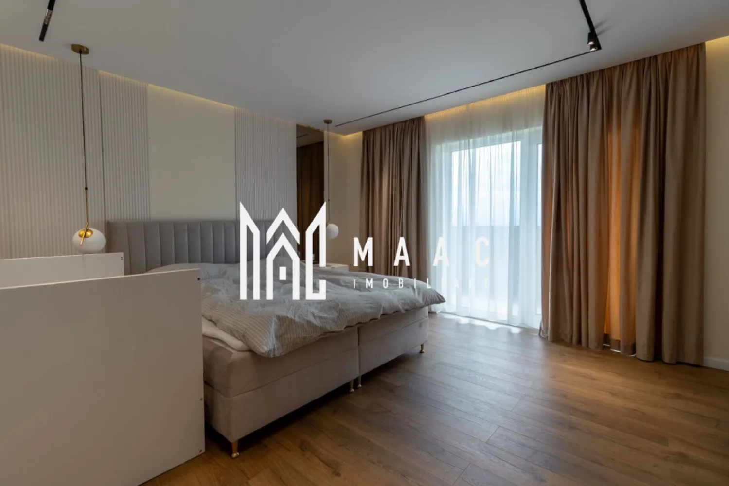 Casa/Vila 5 camere | Teren de 354 mp | Zona Viile Sibiului