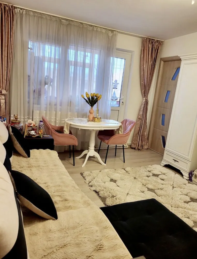 Apartament 3 camere
