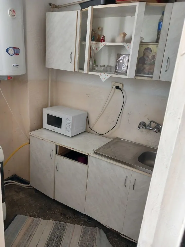 BRASADAS vinde garsoniera pe Ostrovului la etajul 2/4. - Agentia imobiliara BRASADAS vinde garsoniera pe Ostrovului la etajul 2/4 pentru locuit sau pentru investiție.
Www.brasadas.com.