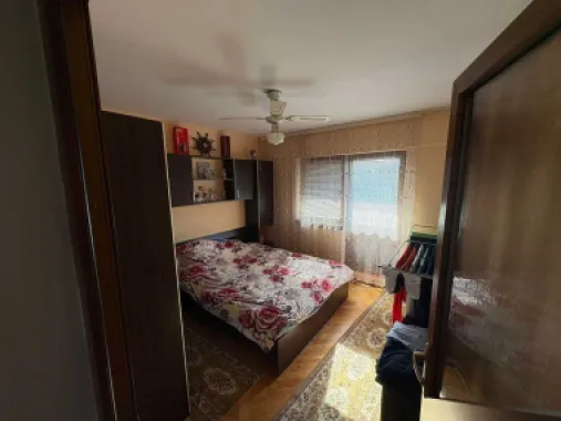 Vand apartament