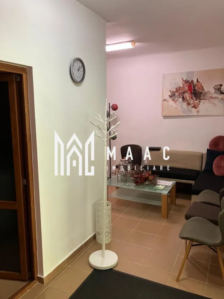 Spatiu birouri I 3 camere I Zona Bulevardului Victoriei - MAAC Imobiliare propune spre vanzare spatiu amplasat in zona Bulevardului Victoriei. Situat la etajul 1 al unui imobil bine intretinut, cuprinde 3 incaperi decomandate, un office, baie si spatiu de depozitare. Incalzirea se face cu centrala si calorifere ( contorizare separata). Instalatie de aer conditionat (rece si cald). Se preteaza pentru activitati de birou, cabinet cosmetica, spatiu notarial, etc Disponibilitate imediata. Se preda nemobilat/neutilat. Pentru mai multe detalii va rugam specificati telefonic:CP2579082 }}