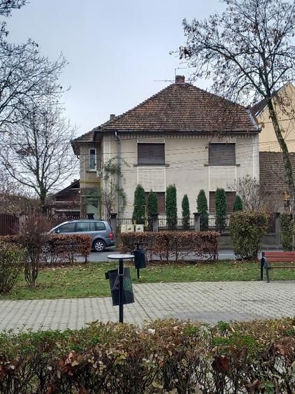 BRASADAS vinde ap 3 cam la casă - parter sau etaj zona 14 Mai.
