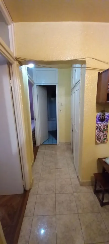 BRASADAS vinde ap 3 cam Micro 16, et. 1/4. - Agenția imobiliara BRASADAS vinde apartament 3 camere, decomandat, 2 băi, 1 balcon închis, 1 balcon deschis, etaj 1, în M 16, str. Rozmarin, Nr 2, Satu Mare, zonă foarte bună și liniștită, în apropiere exista stație de autobuz, mai multe parcuri, magazine, școală și grădiniță, loc de parcare pentru reședință, scara de bloc este îngrijită, nu sunt probleme cu vecinii. Se poate locui în starea actuală sau se poate renova după preferințele fiecăruia. Centrala termica este noua, mobilierul este din lemn masiv (se poate reconditiona), parchet din lemn masiv, 1 balcon închis cu termopan.
Www.brasadas.com.