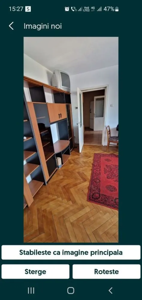 De vânzare apartament cu 2 camere central - Vând apartament cu 2 camere pe Stefan cel Mare, et.3, balcon, debara, geamuri termopane, geam si pe baie, încălzire prin centrală termică proprie, apartamentul se poate renova după preferințe, dar se poate locui în el, fiind un apartament curat, întreținut. Fiind o zonă centrală, aproape de şcoli, spitale, instituții centrale, este rentabil şi pentru investiție.