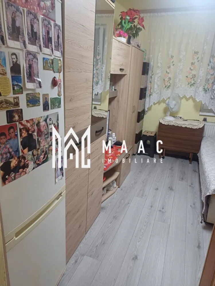 Garsonieră I 12mp I Mobilată I Utilată I Hipodrom - MAAC Imobiliare vă propune spre achiziție o garsonieră situată într-o zonă convenabilă din cartierul Hipodrom, perfectă pentru cei care caută o locuință compactă la un preț minim. Cu o suprafață utilă de 12 mp, această garsonieră este amplasată la etajul 8 al unui bloc de garsoniere, fiind mobilată și utilată, gata pentru locuit. Grupul sanitar este comun pe fiecare palier, iar proprietatea este racordată la toate utilitățile necesare. Achiziția se poate face prin aport financiar propriu, reprezentând o oportunitate excelentă pentru cei care doresc o investiție accesibilă. Aceasta poate fi alegerea perfectă pentru un spațiu eficient și practic. Pentru mai multe detalii sau programarea unei vizionări, nu ezitați să ne contactați, specificând ID CP2576893. }}