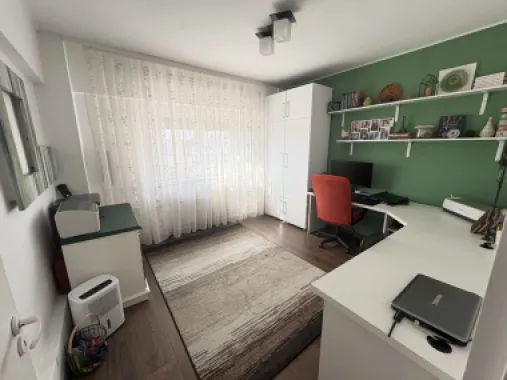 Apartament 4 camere