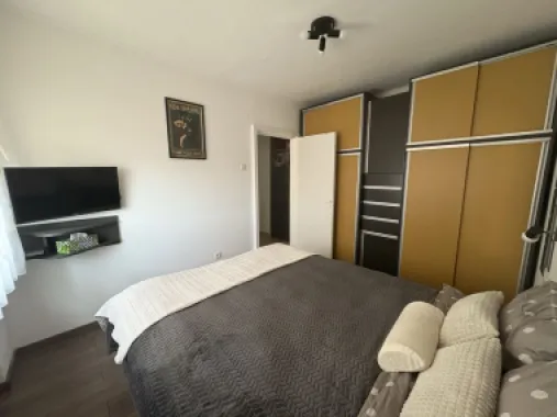 Apartament 4 camere