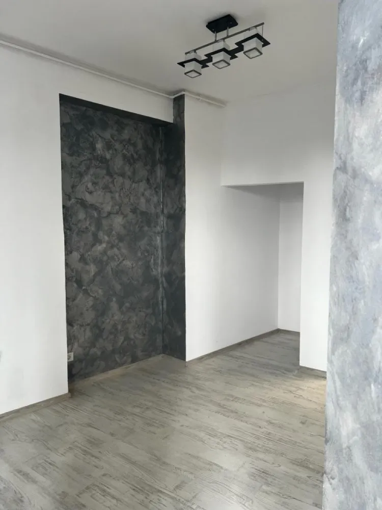 Apartament 2 camere De inchiriat zona magheru piata romana - Propietar inchirier apartament 2 camere 40mp recent renovat total!!
Zona magheru piata romana stradal vis a vis de KFC romana si metrol Piata romana
et5 din 8
Pentru mai multe detalii vorbim la telefon