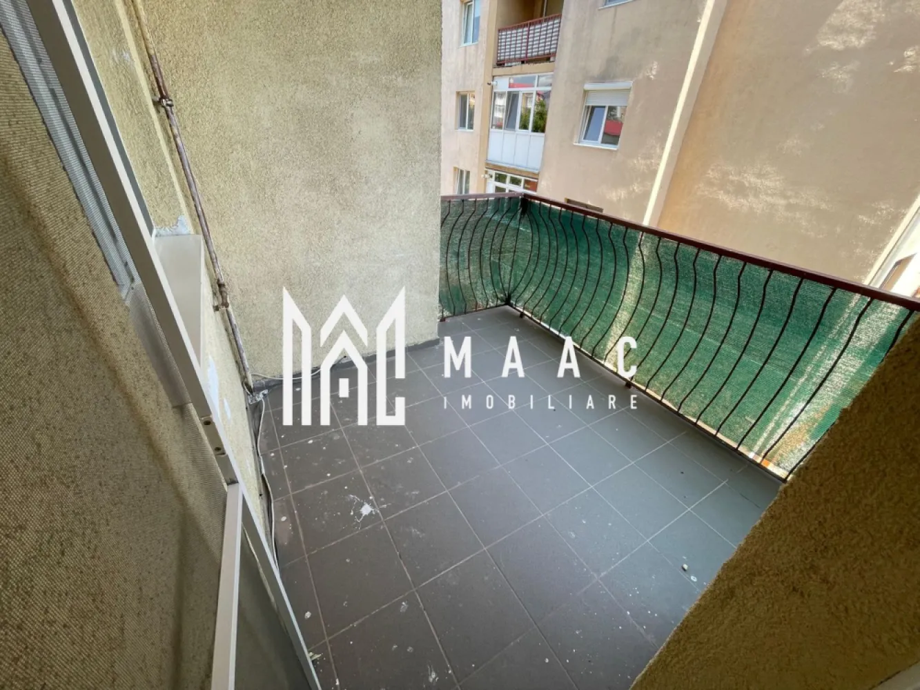 BLACK FRIDAY I Apartament 3 camere | 82 mp | Etaj 2 | Aleea Streiu