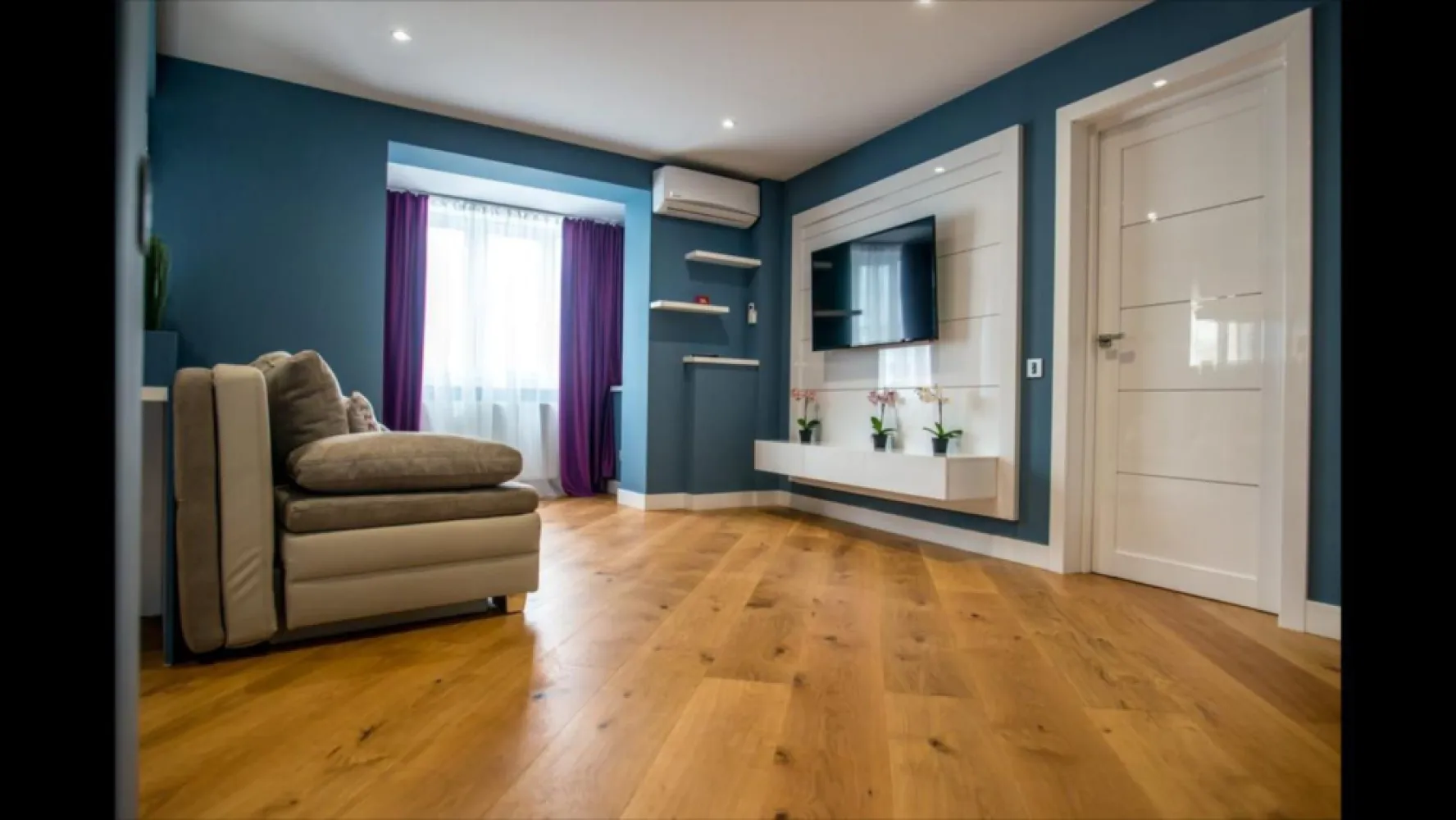BRASADAS închiriază ap 2 cam 50mp Et8/8 LUX Calea Victoriei. - Agenția imobiliara BRASADAS închiriază apartament recent RENOVAT cu 2 camere, 50mp la etajul 8/8 pe CALEA VICORIEI. 
Pentru mai multe oferte accesați www.brasadas.com.