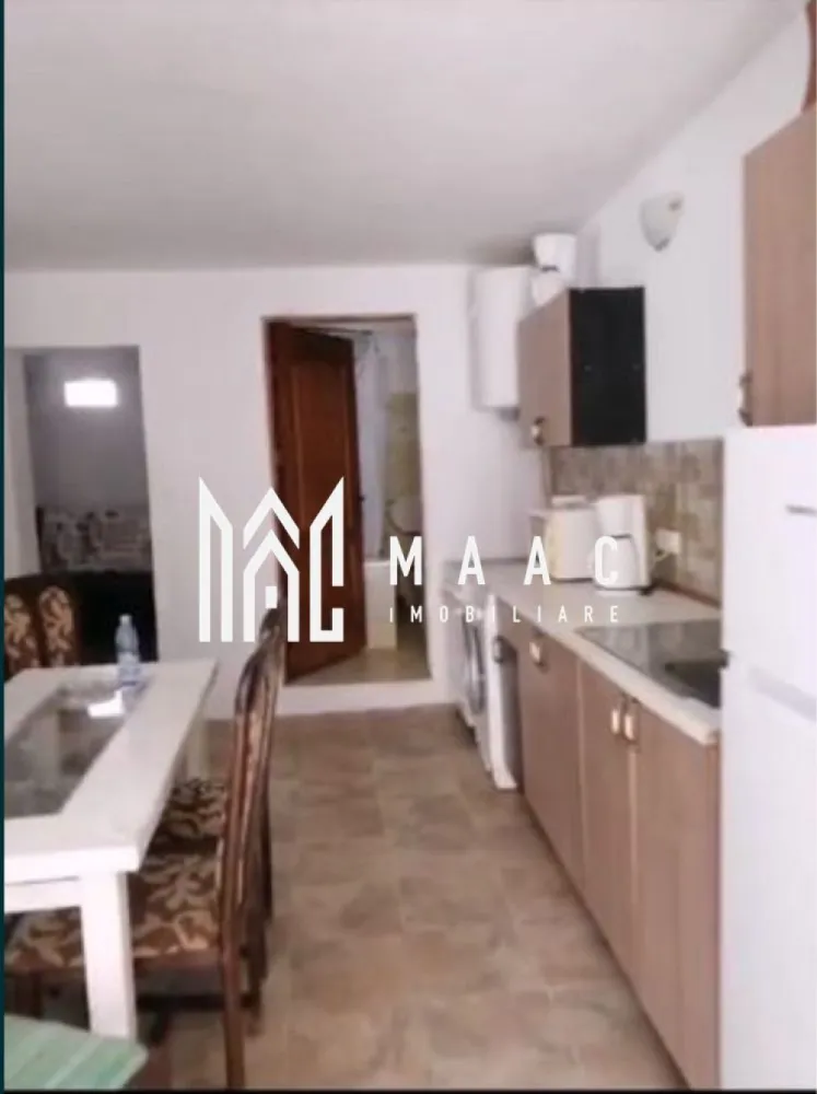 Chirie Muncitori I 20 Persoane I Talmaciu - 3 apartamente spațioase – câte 3 camere / 80 mp fiecare – complet mobilate – disponibile imediat Proprietate ideală pentru echipe sau grupuri organizate, situată într-o zonă liniștită și accesibilă. Fiecare apartament oferă spațiu generos și confort, fiind complet mobilat și pregătit pentru închiriere pe termen lung. Detalii cheie: Suprafață: 80 mp / apartament Compartimentare practică: 3 camere / apartament Curte comună cu acces auto și locuri de parcare Internet WiFi rapid inclus Monitorizare video pentru siguranță Locație liniștită, ușor accesibilă Apartamente complet mobilate și curate Disponibile imediat Condiții de închiriere: Se percepe garanție Închiriere destinată echipelor de minimum 4 persoane Tariful este de 100€ / persoană / lună Pentru mai multe informații și programarea unei vizionări; ID: CP2574394 }}