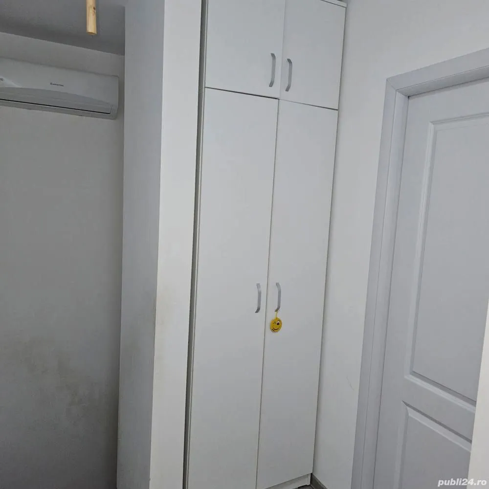 casa titan - vand casa zona titan ,lângă parcul Tei ,4 camere ,3 bai ,încălzire in pardoseala ,curte ,terasa ,pod locuibil 2022 finalizata se vinde mobilata și utilata .