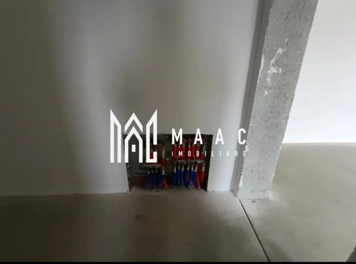 Casa cuplata | Curte proprie | 4 camere | Selimbar